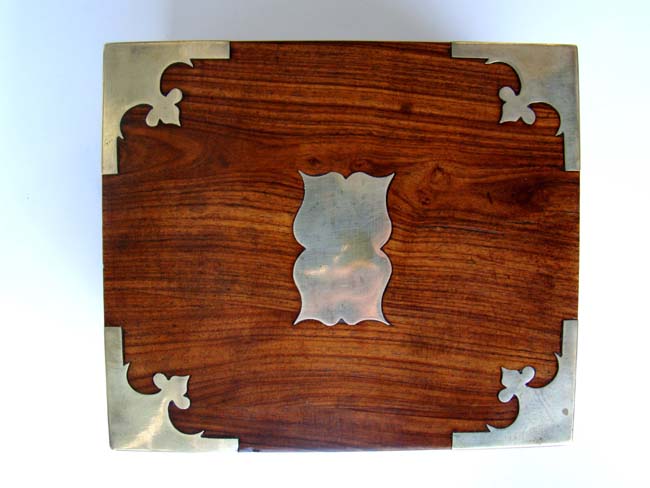 A fine early 19th century English brass mounted exotic wood box circa 1830-1850 — image 2